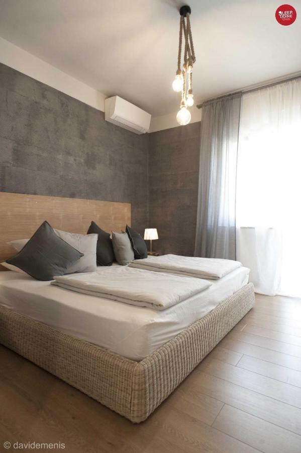 Sleep In Udine Hotel ภายนอก รูปภาพ