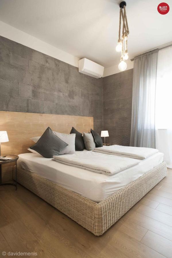 Sleep In Udine Hotel ภายนอก รูปภาพ